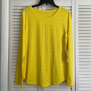 ZYIA Active Yellow Subtle Stripe Long Sleeve Shirt